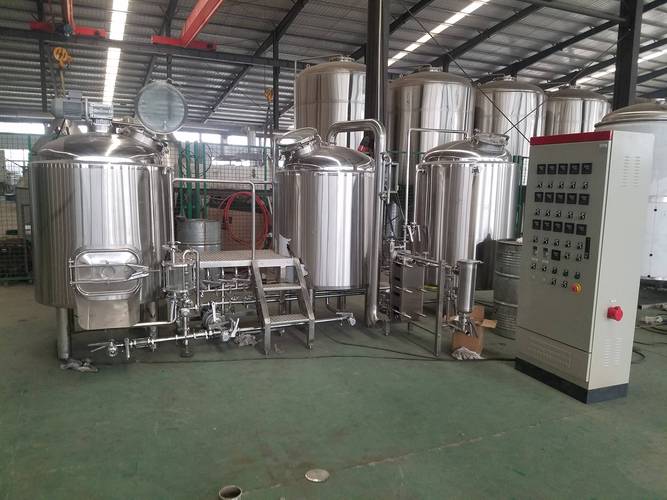 道外全套啤酒设备一套多少钱？开精酿厂到底得配齐哪些？